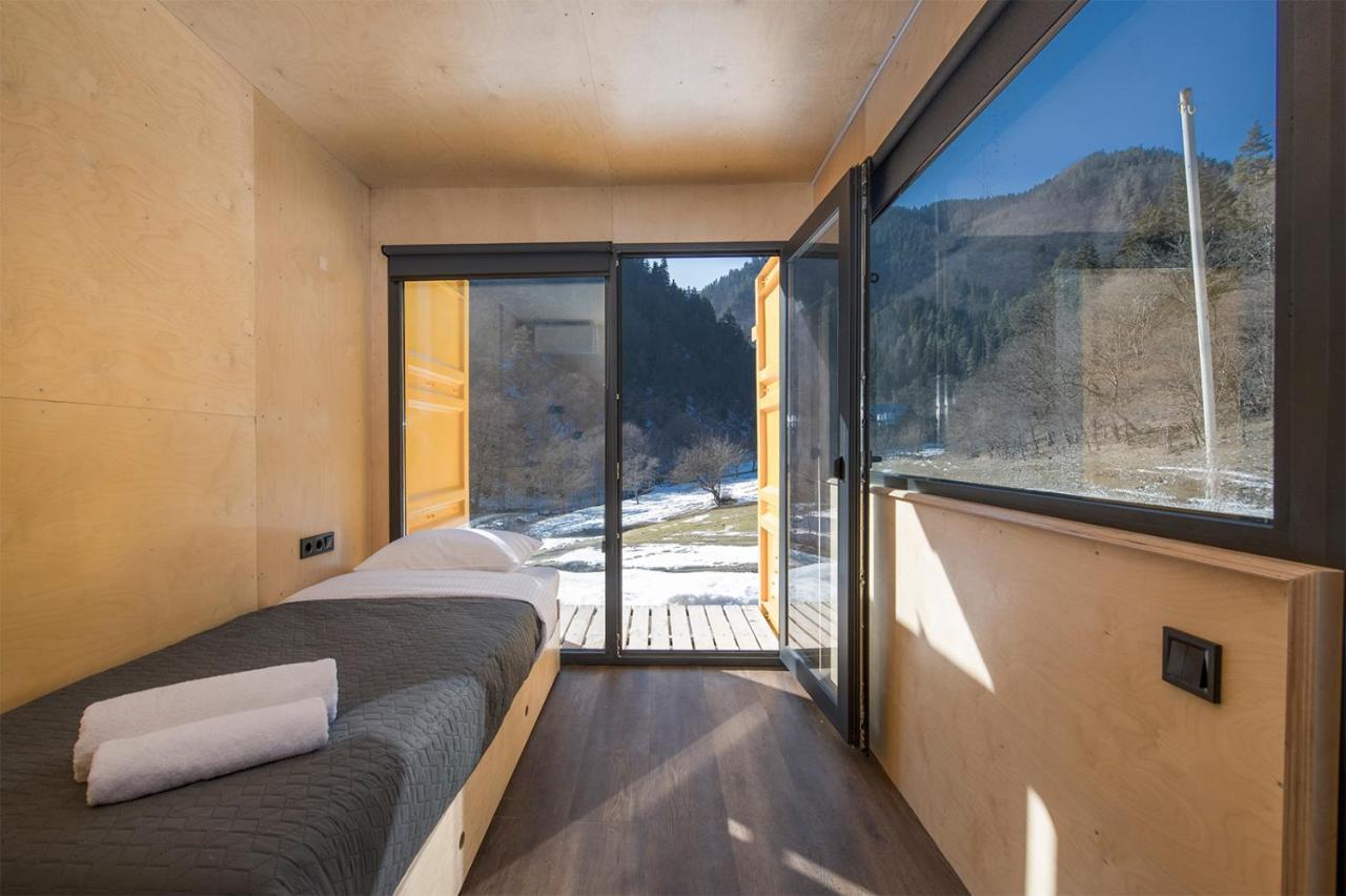 Roombox Likani بورجومي المظهر الخارجي الصورة