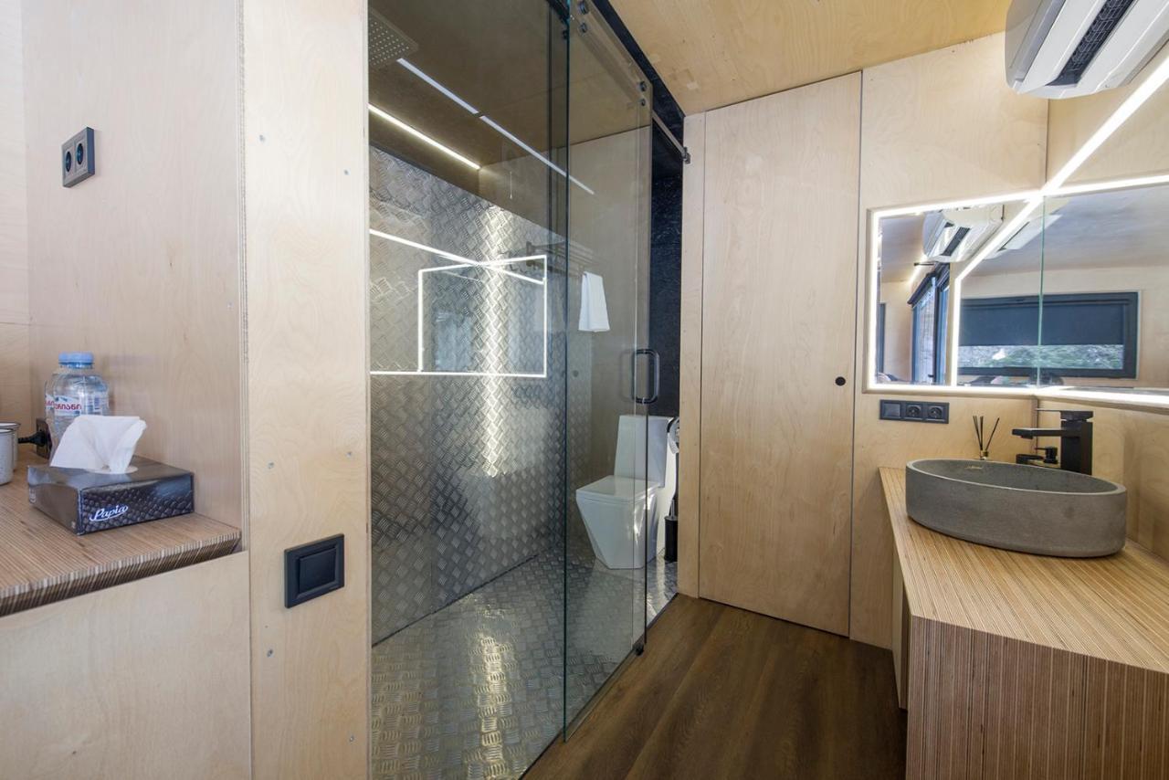 Roombox Likani بورجومي المظهر الخارجي الصورة