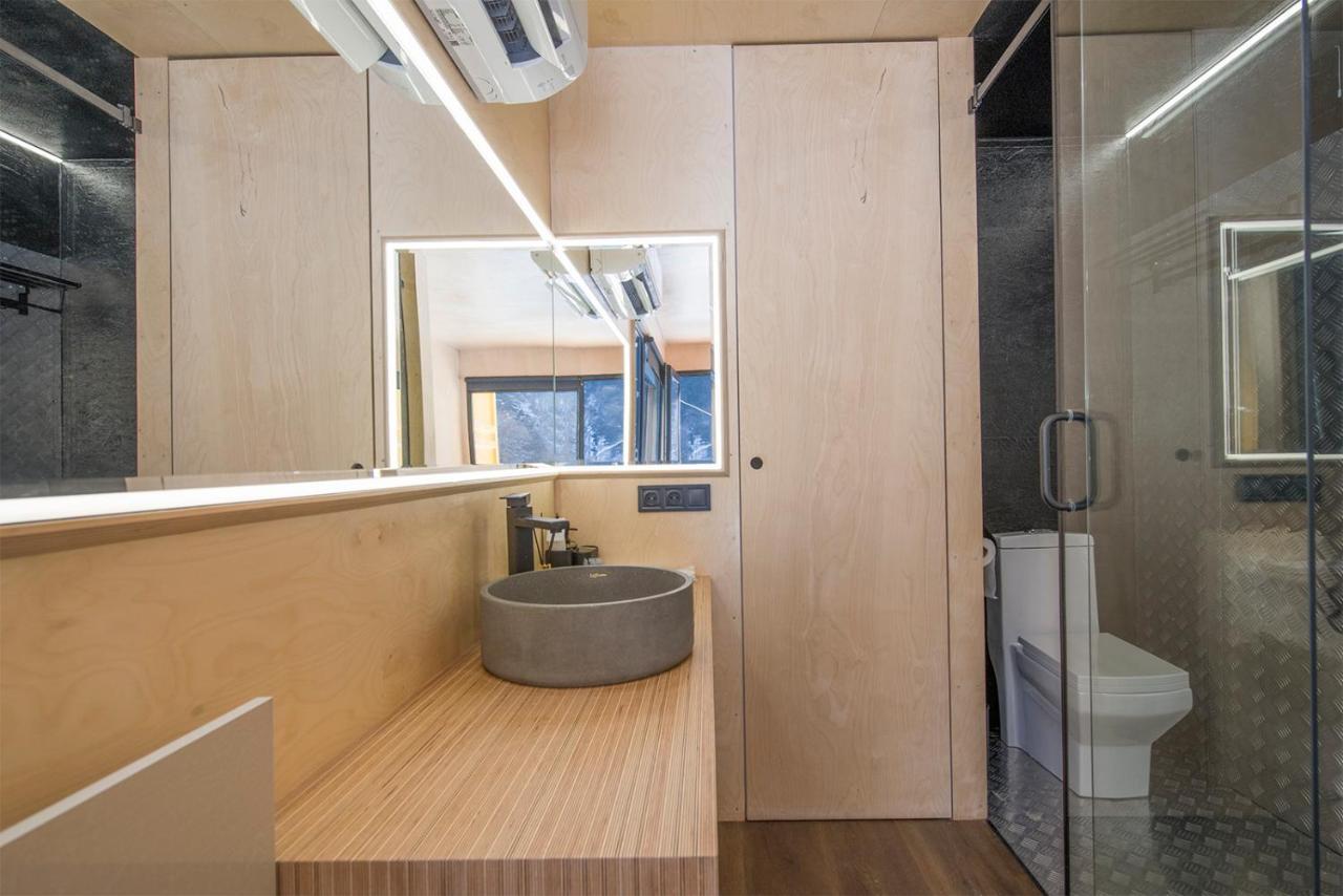 Roombox Likani بورجومي المظهر الخارجي الصورة